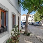 Casa Nautica, Town Center Дом отдыха Тавира