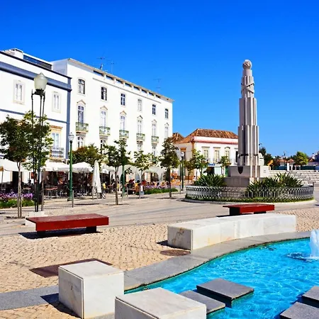 בית נופש Casa Nautica, Town Center *
